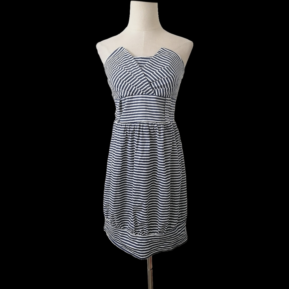 - fits S, blue white stripes thick cotton material  strapless dress